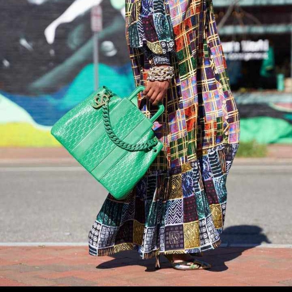 IN SEARCH OF - Picture 8 of 15